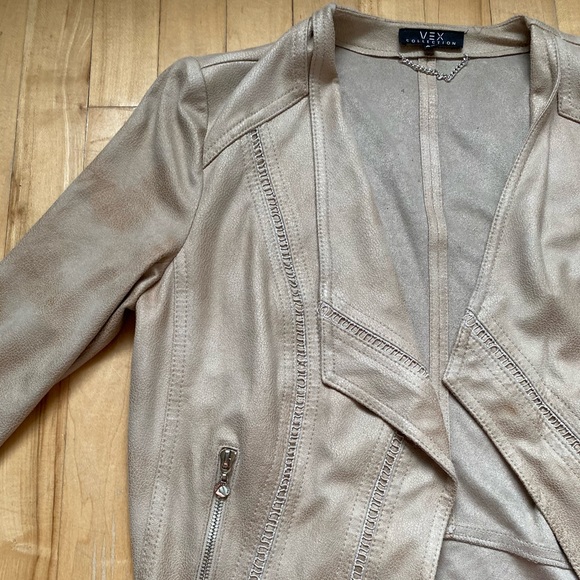 Beige blazer / jacket - Picture 2 of 6